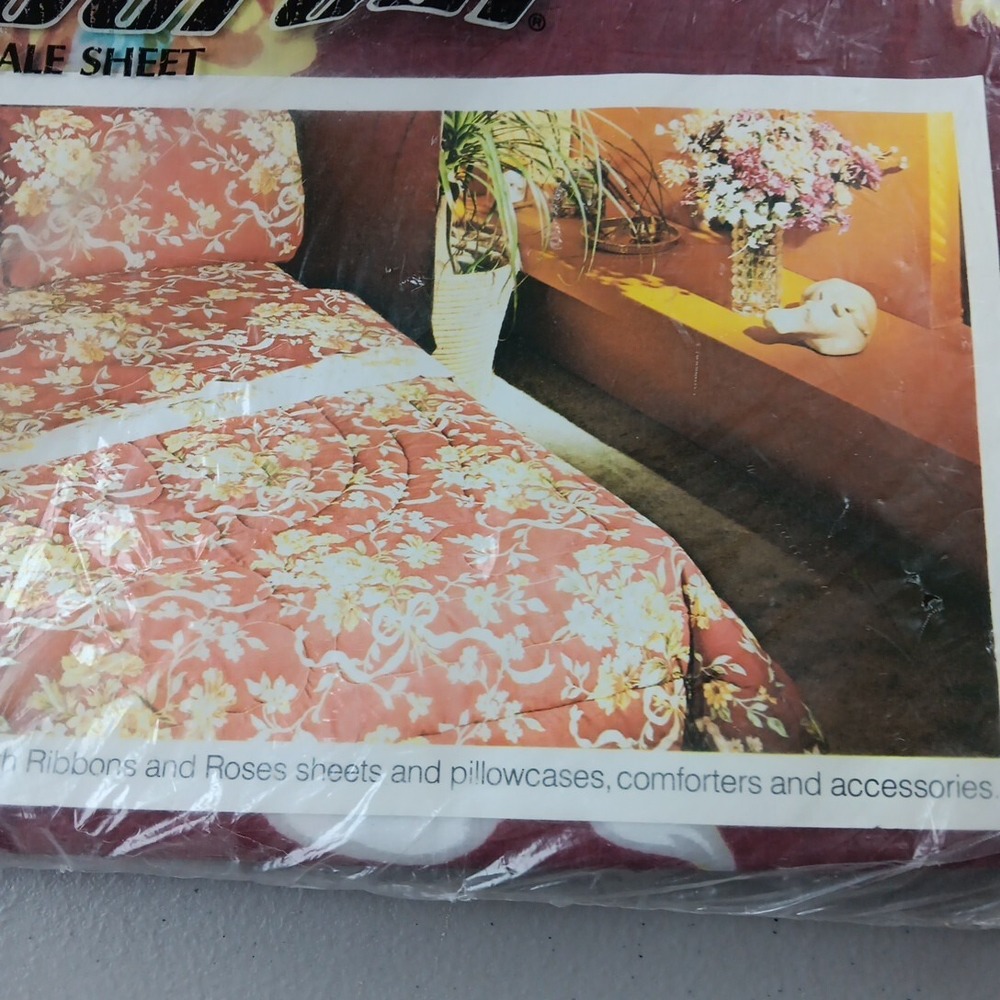 Fieldcrest Top Sheet Twin Flat Floral Bedding NEW Ribbons Roses Cottagecore BOHO - Picture 5 of 5